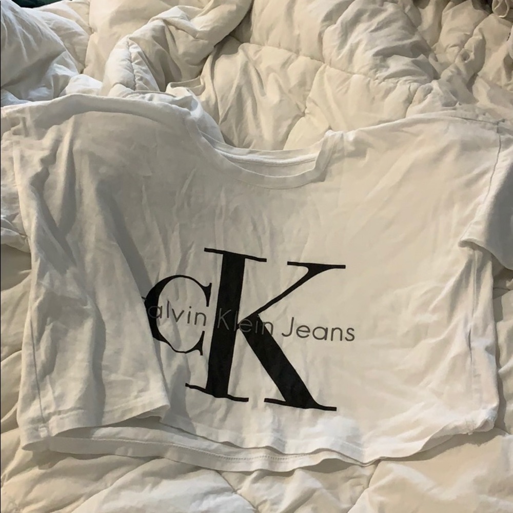 Calvin Klein cropped white t-shirt